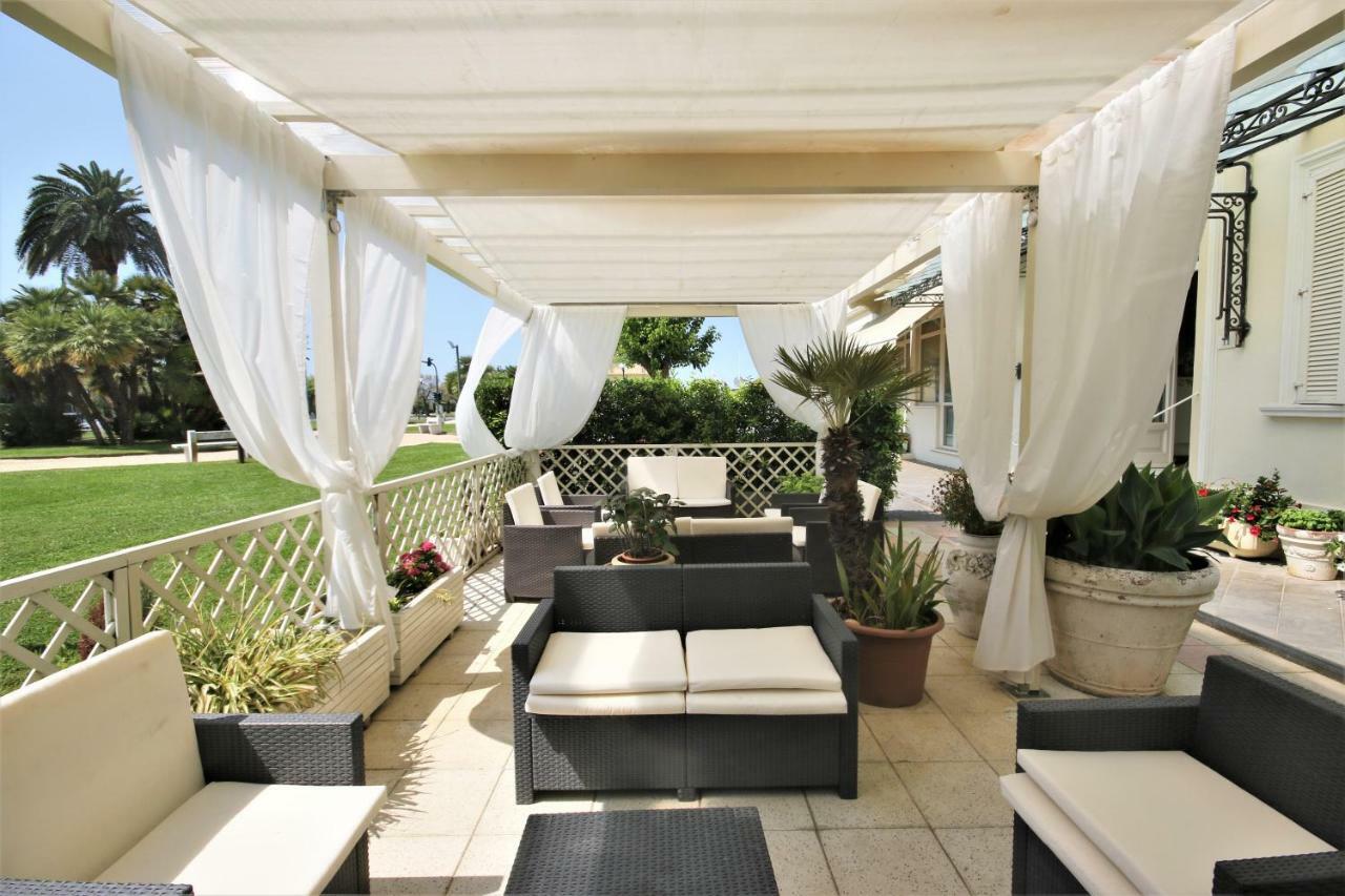 Hotel Coluccini Marina di Pietrasanta Exterior photo